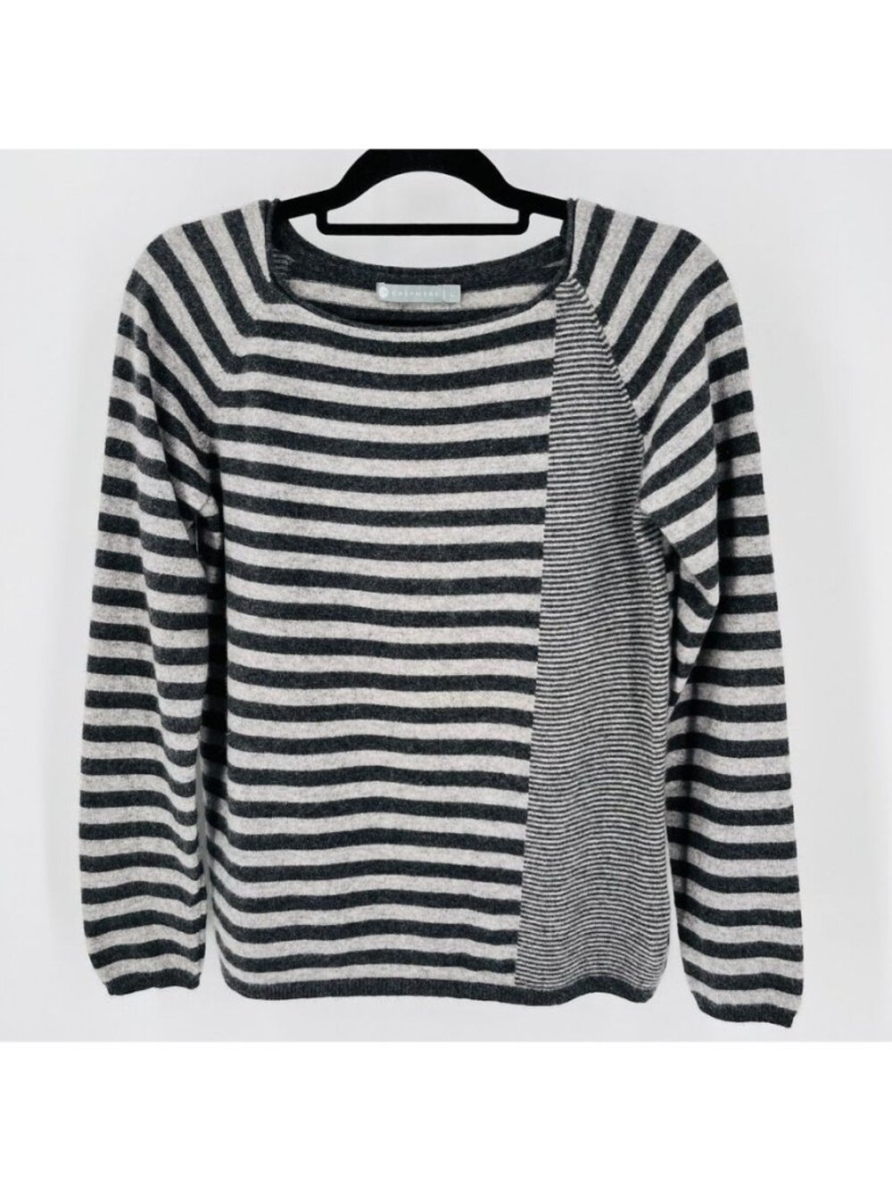 InCashmere Crewneck Sweater Size L Grey Contrasting Stripe 100% Cashmere